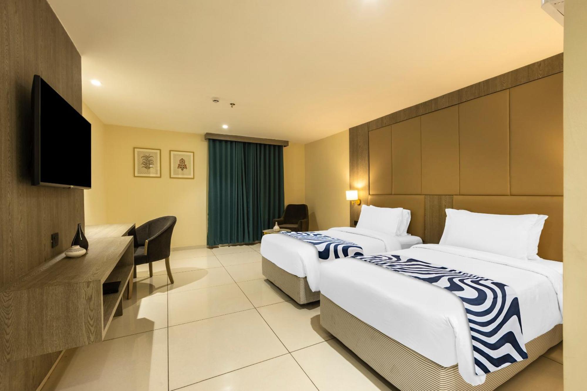Sunday Hotel فَدودارا المظهر الخارجي الصورة