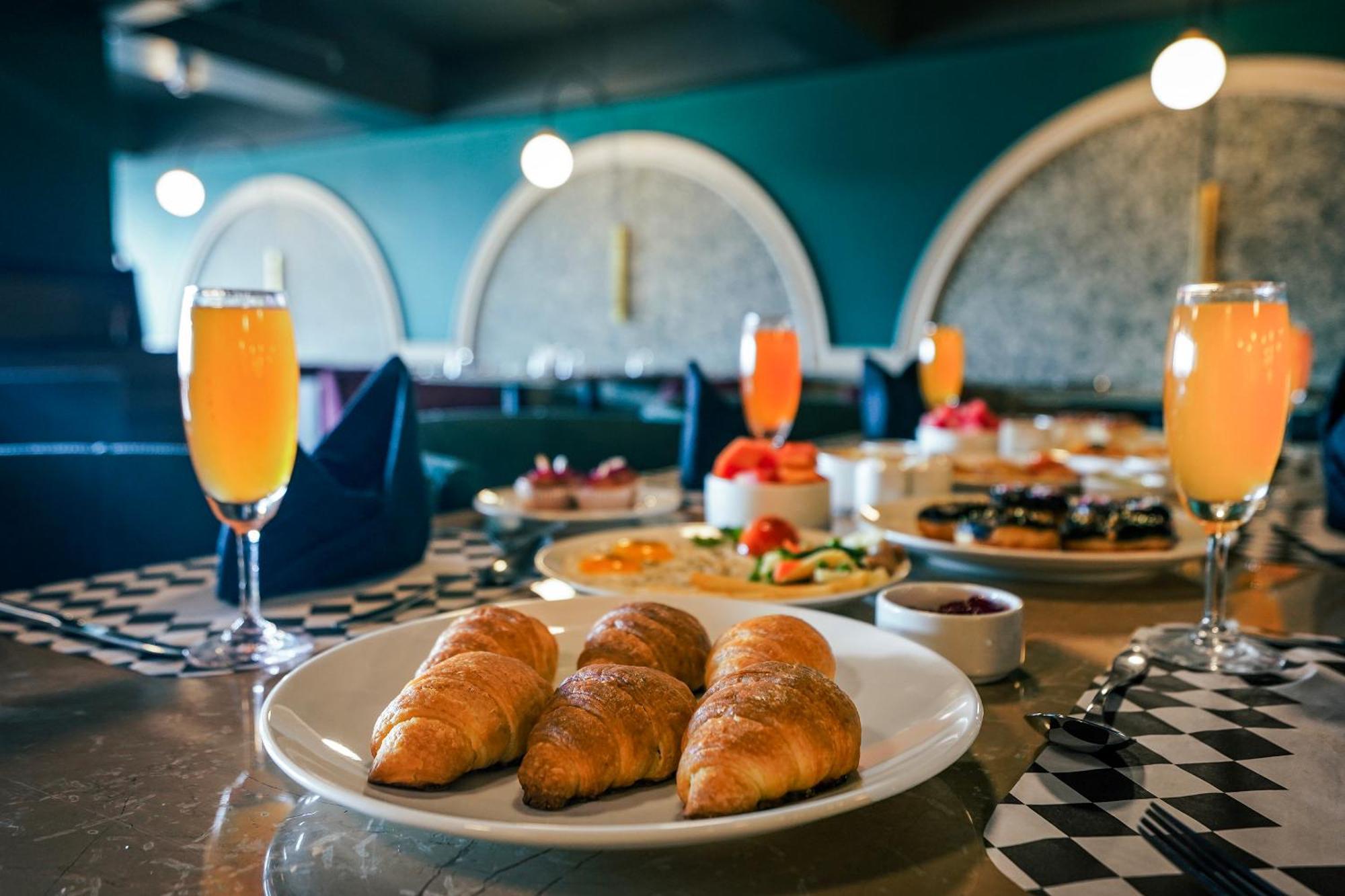 Sunday Hotel فَدودارا المظهر الخارجي الصورة